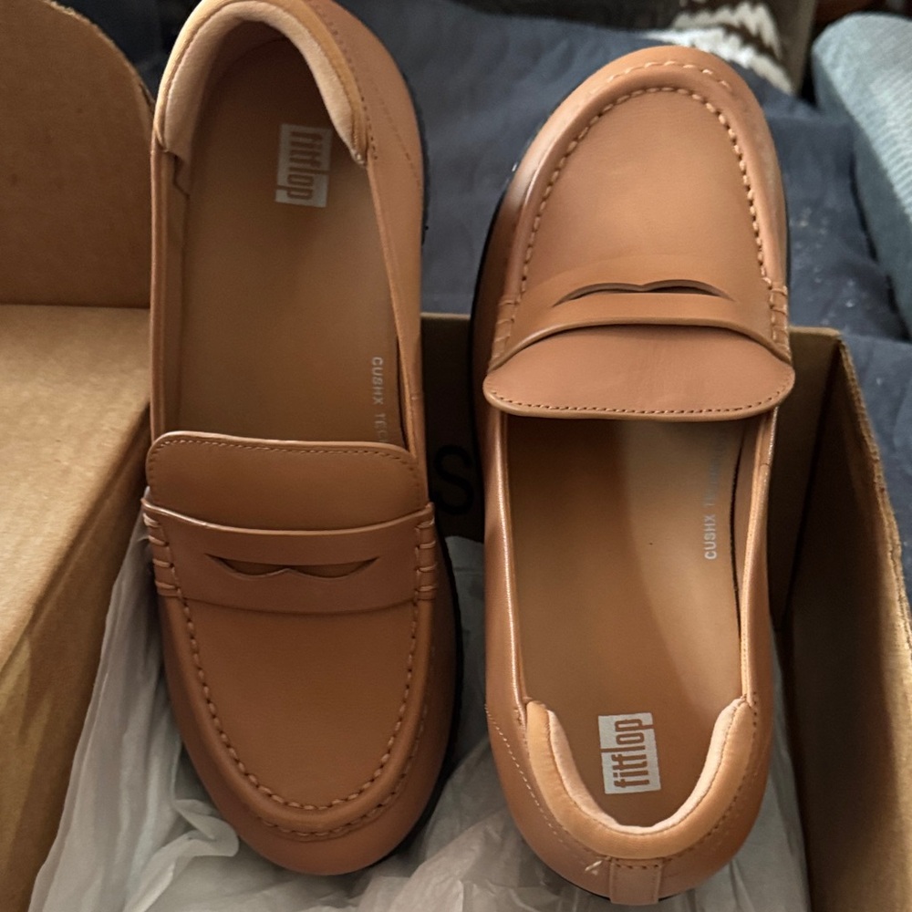 FitFlop womens stacked heel platforms Brown Slip-On Loafers